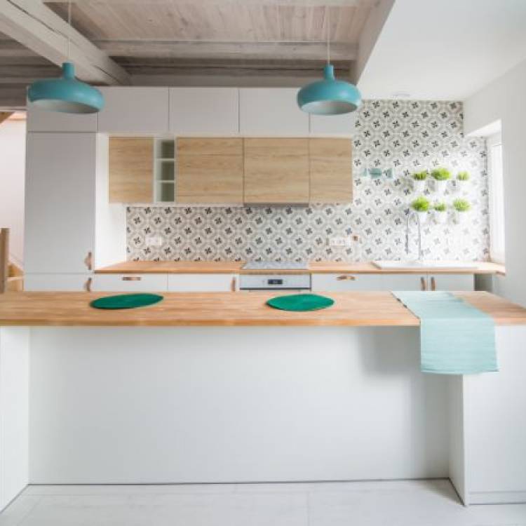 Wyjątkowo stylowy gotowy zestaw mebli kuchennych, który oczaruje Twoje wnętrze
